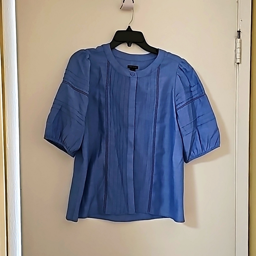 Ann Taylor blouse, small, preowned